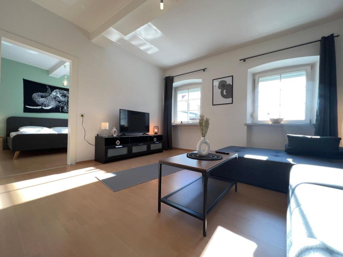Romantisches Kamin-Apartment By Rabe - Netflix & Coffee-Bar & Parkplatz Karlsruhe Exterior foto